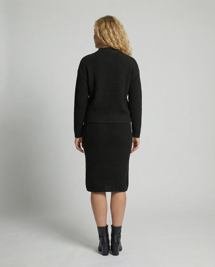 Elegant knit set sweater skirt