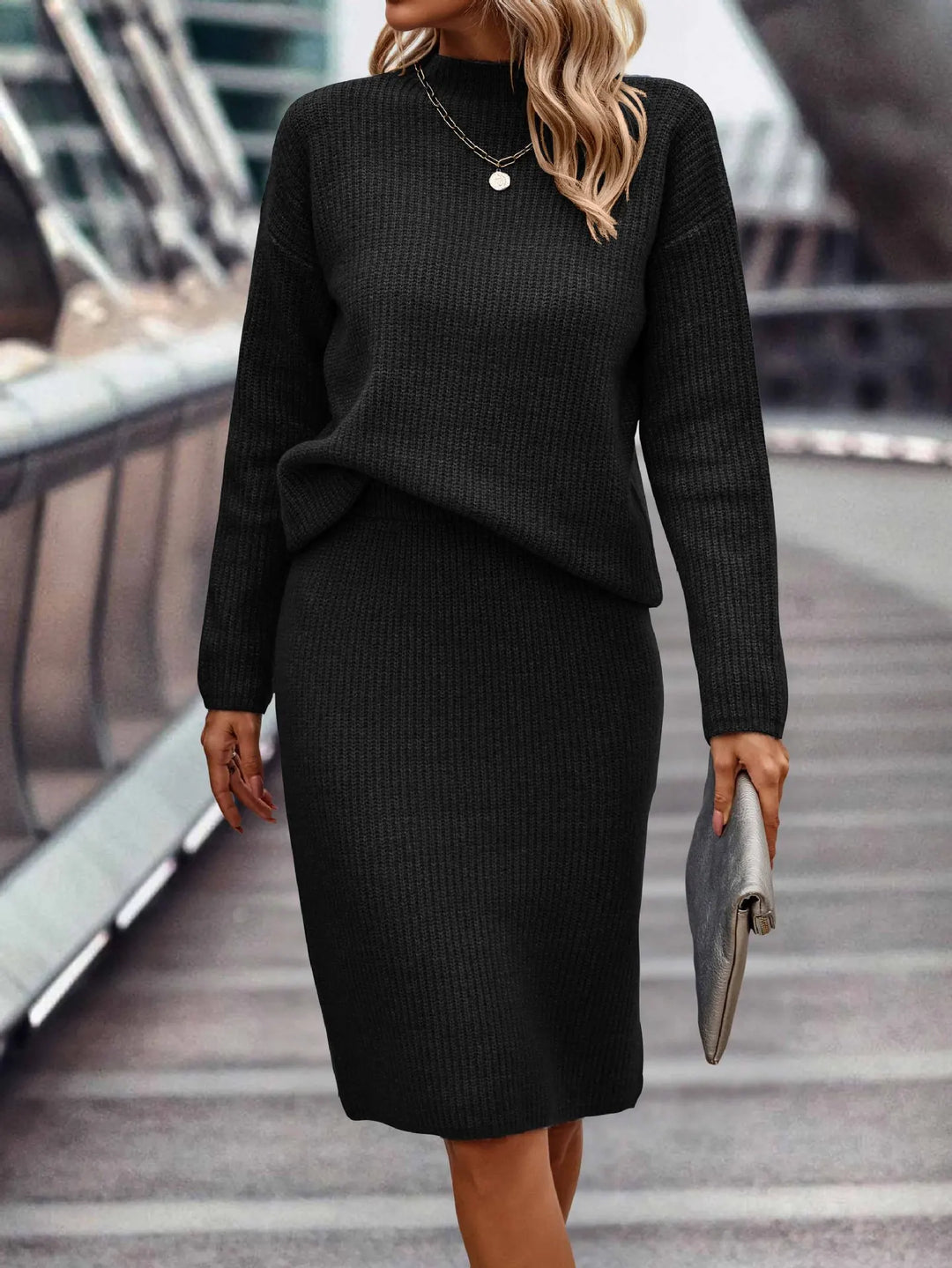 Mune | 2-Piece Set Of Sweater and Skirt