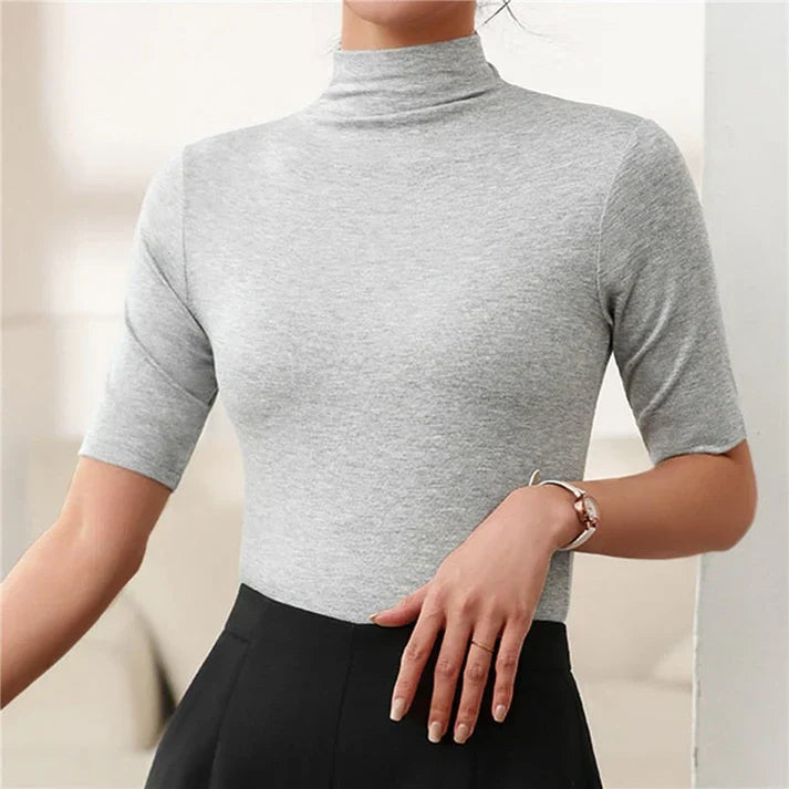 Mune | Ultra-thin Pullover with Roll Neck without Seams