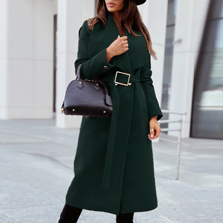 Mune | Elegant Wool Coat with Belt