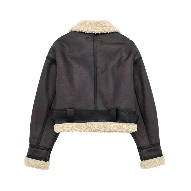 Mune | Sheepskin Jacket - Short Model - Oversized Fit - Warm Wool Lining - Zip Closure