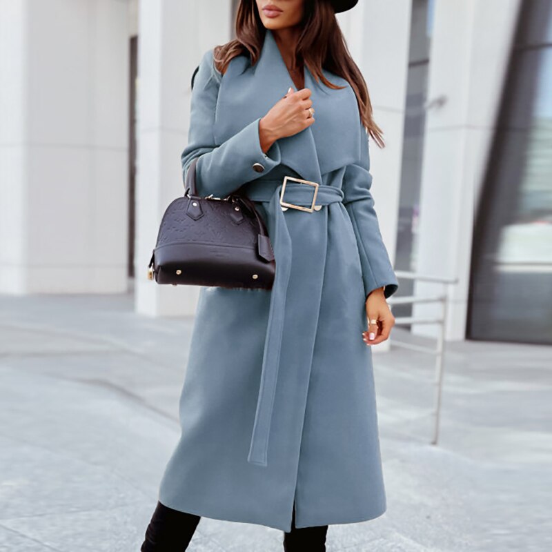 Mune | Elegant Wool Coat with Belt