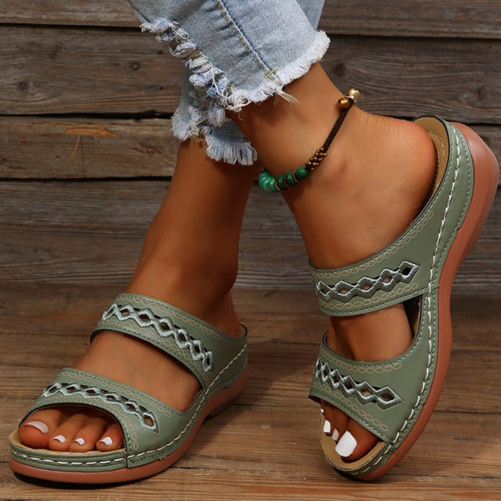 Mune Fashion | Padded orthopedic sandals