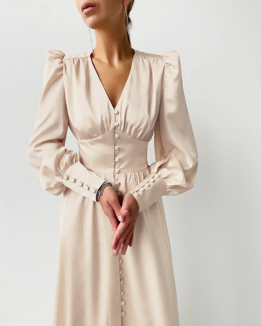 Mune | Elegant Party Dress with V-Neck and Puff Sleeves for Women