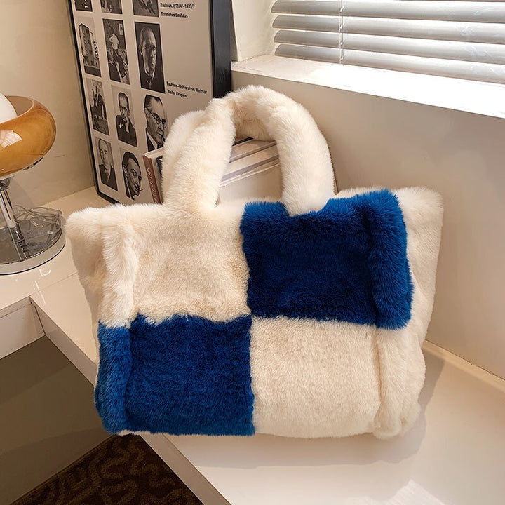 Mune | Dante Pipe Plush Handbag A Comfortable & Wintry Women's Handbag