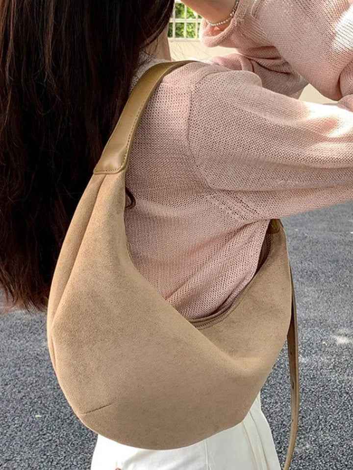 Mune | Half-Moon Bag Made Of Suede