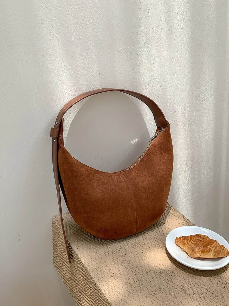 Mune | Half-Moon Bag Made Of Suede