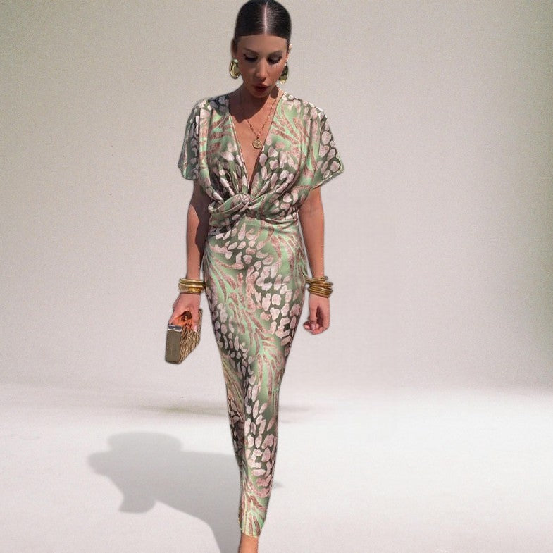 Mune | Elegant Maxi Dress with Unique V-neck for Women