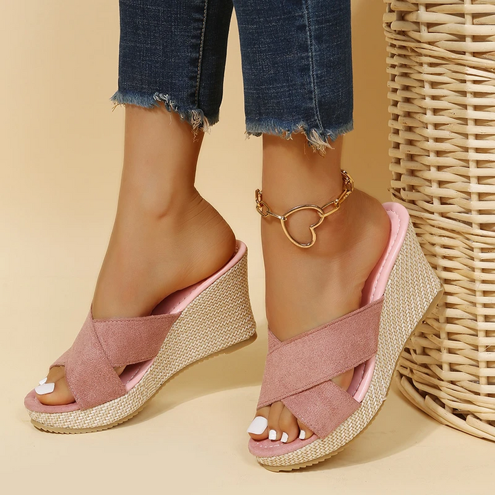 Orthopedic women's sandals