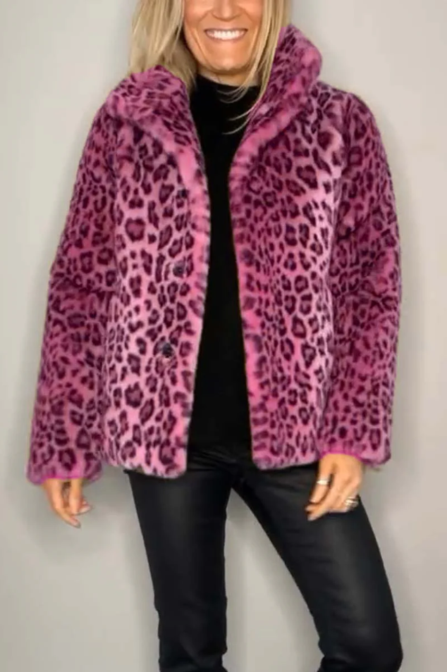 Mune | Classic Ladies Winter Coat with Leopard Print