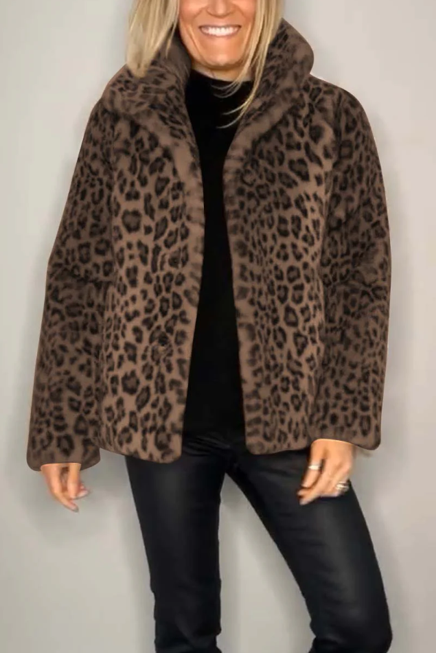 Mune | Classic Ladies Winter Coat with Leopard Print