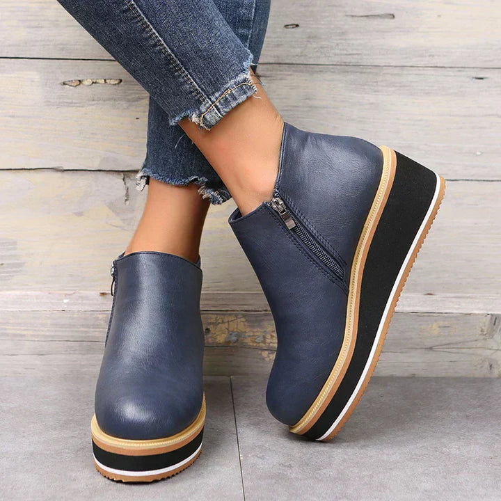 Mune | Women's Ankle Boots with Platform and Side Zipper
