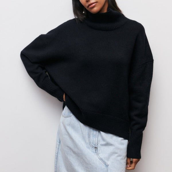 Mune | Turtleneck Sweater for A Classic Look