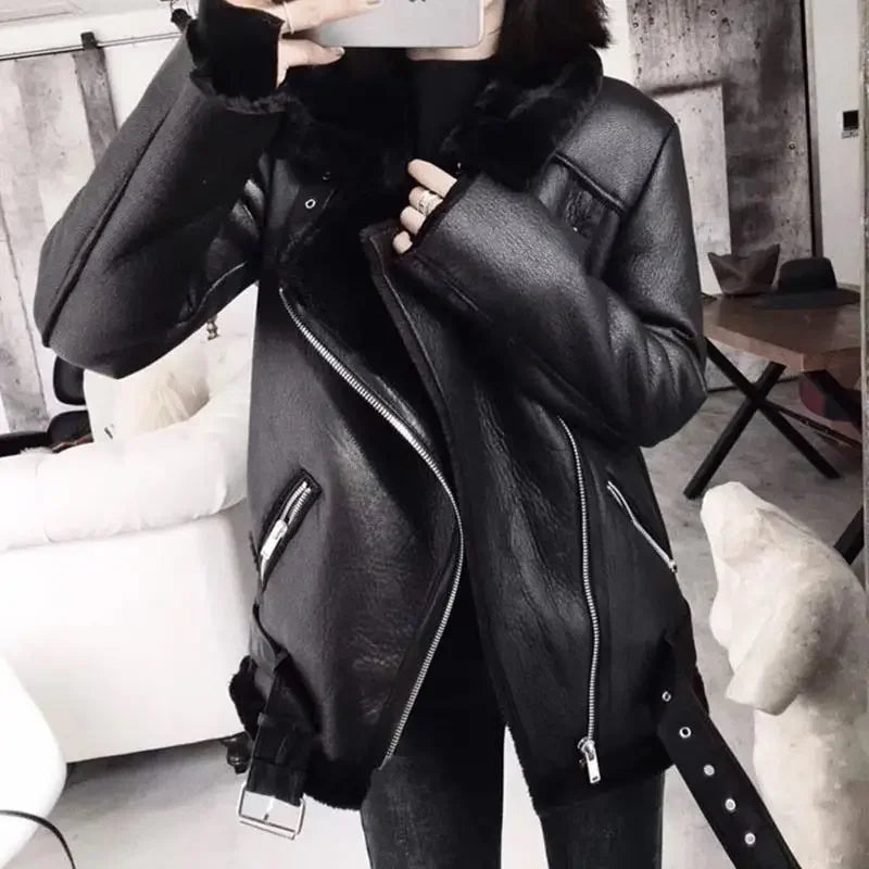 Mune | Modern and Comfortable Winter Coat