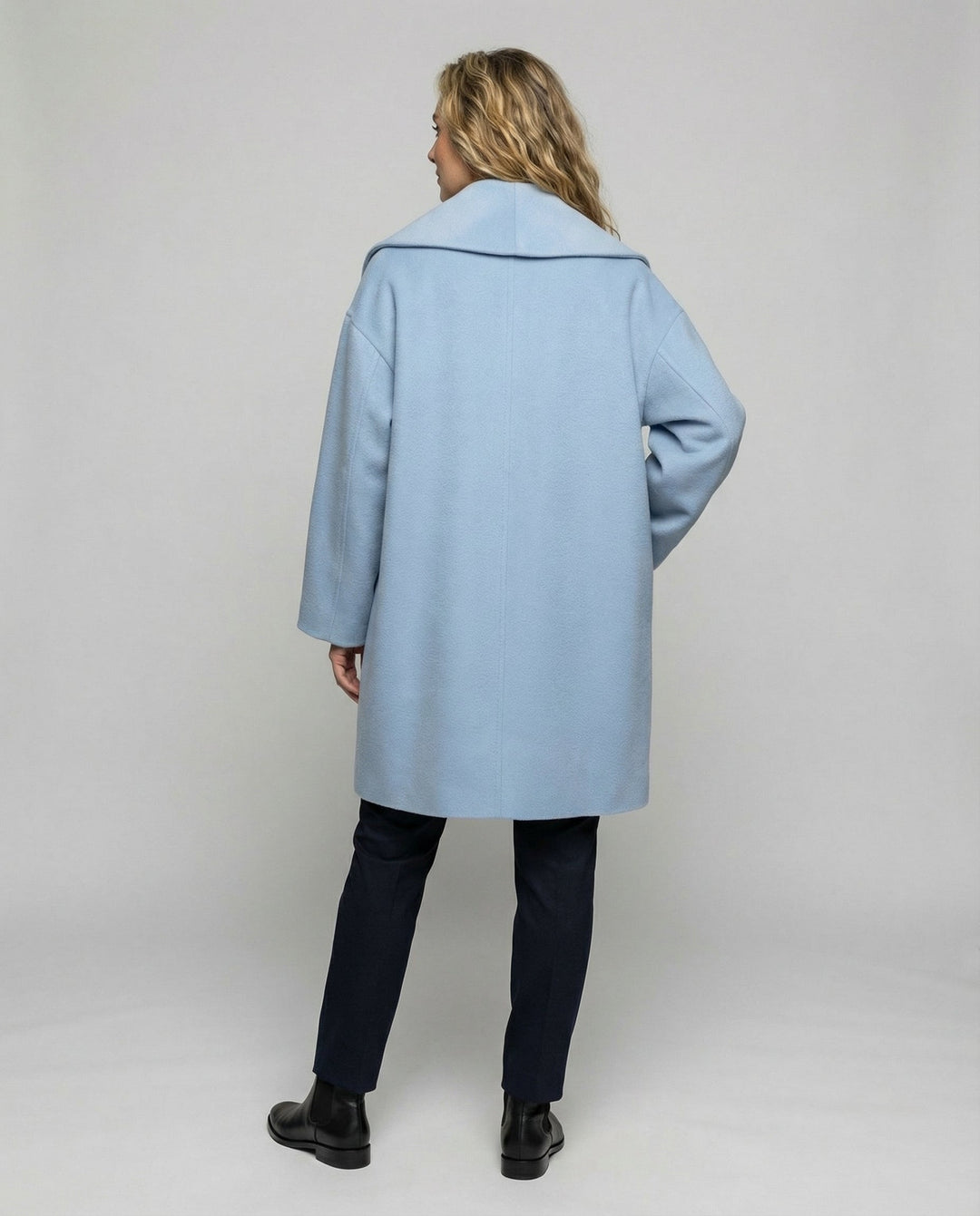 Chic women's winter coat