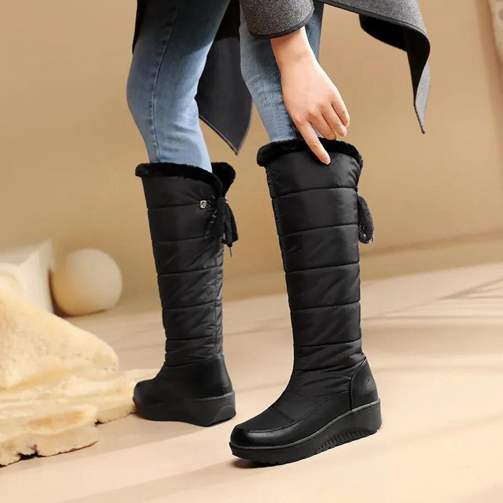 Mune | Women's knee-length winter boots with warm fur lining