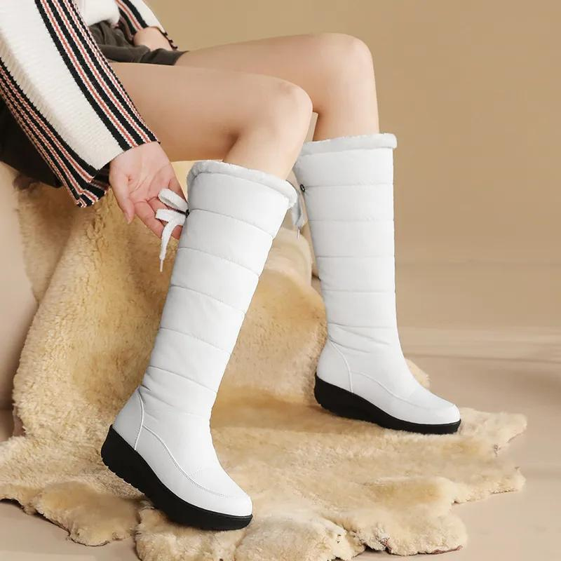 Mune | Women's knee-length winter boots with warm fur lining