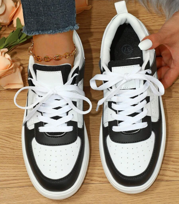 Sneaks - Sneakers for Women
