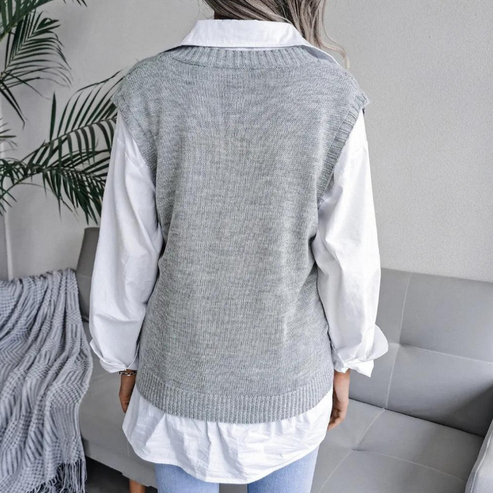 Mune | Women's cardigan with V-neck and cable pattern