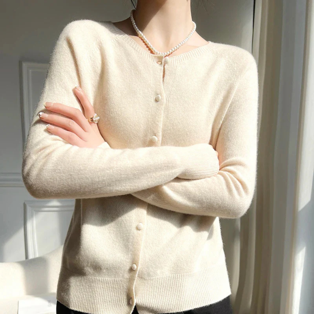 Mune | Women's Pastel Cardigan with Round Neck and Long Sleeves