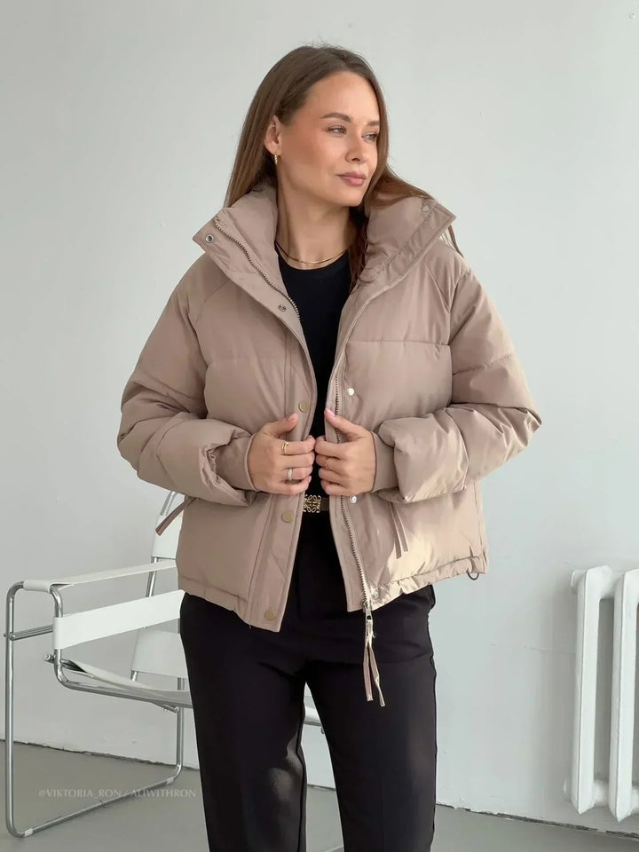 Mune | Women's Lightweight Winter Jacket with Zipper and High Collar