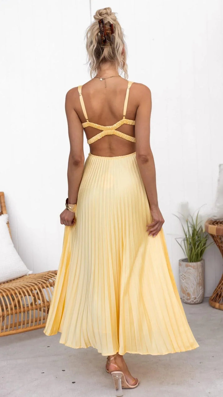 Mune | Elegant Yellow Pleated V-Neck Maxi Dress