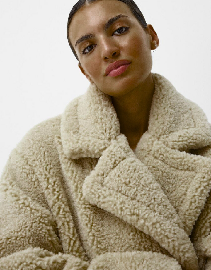 Mune | Women's teddy jacket with lapel collar in long model