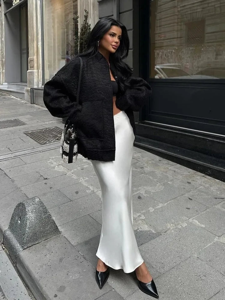 Elegant Maxi Skirt made of Satin