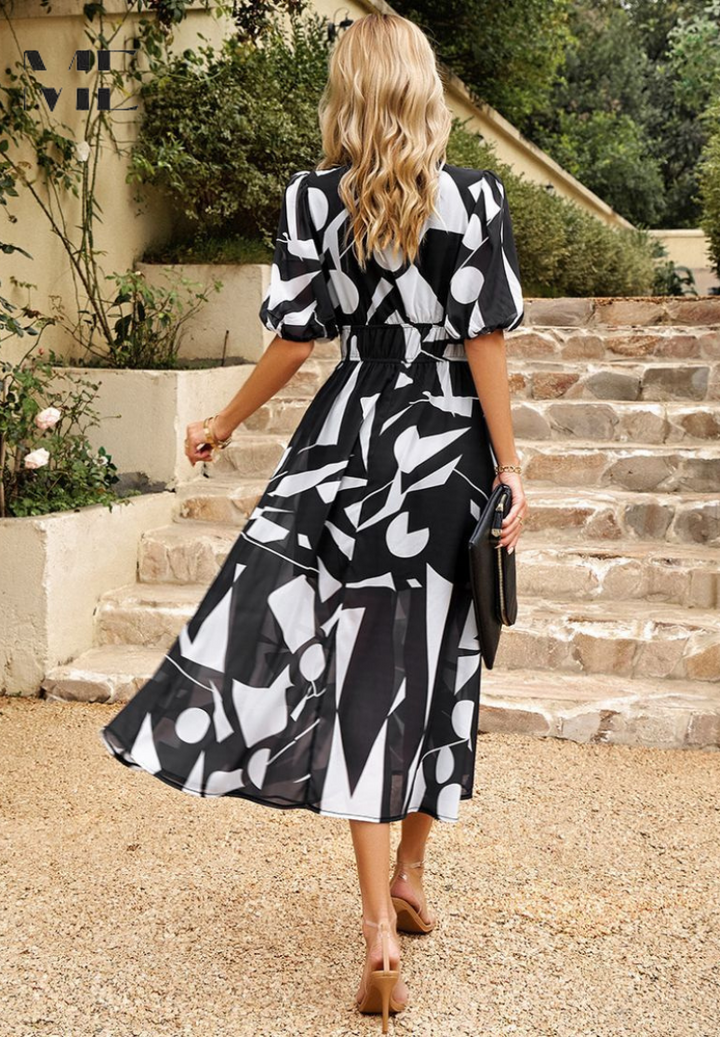 Mune | Elegant Floral Midi Dress with Puff Sleeves