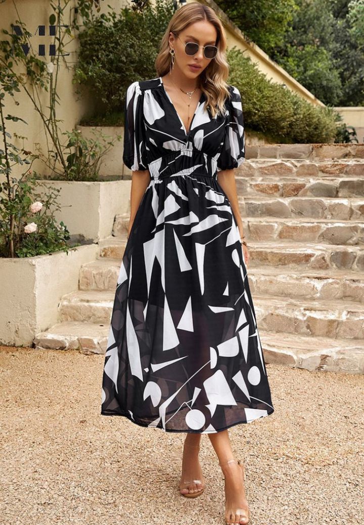 Mune | Elegant Floral Midi Dress with Puff Sleeves