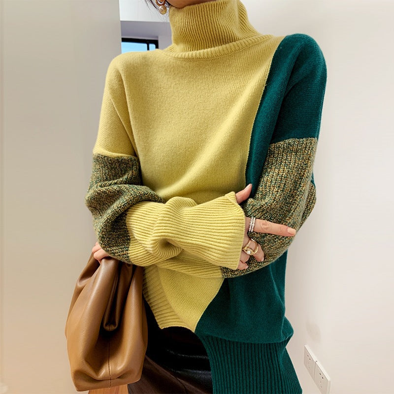 Mune | Turtleneck in a Contrasting Color