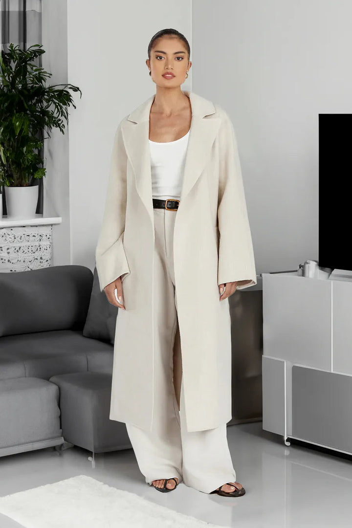 Mune | Women's Long Wool Trench Coat with Lapel Collar and Elegant Fit