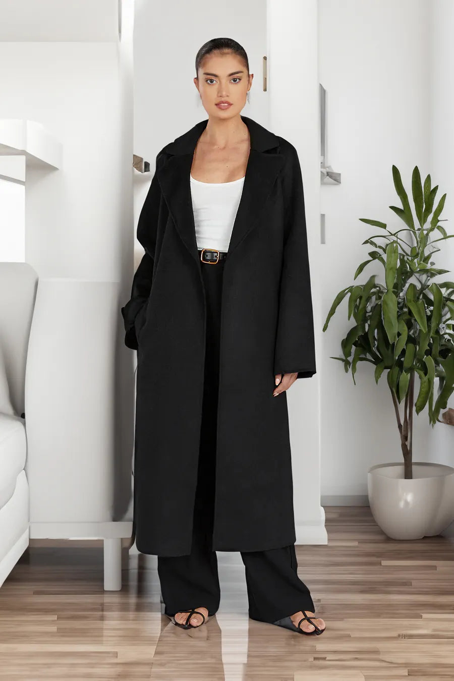 Mune | Women's Long Wool Trench Coat with Lapel Collar and Elegant Fit