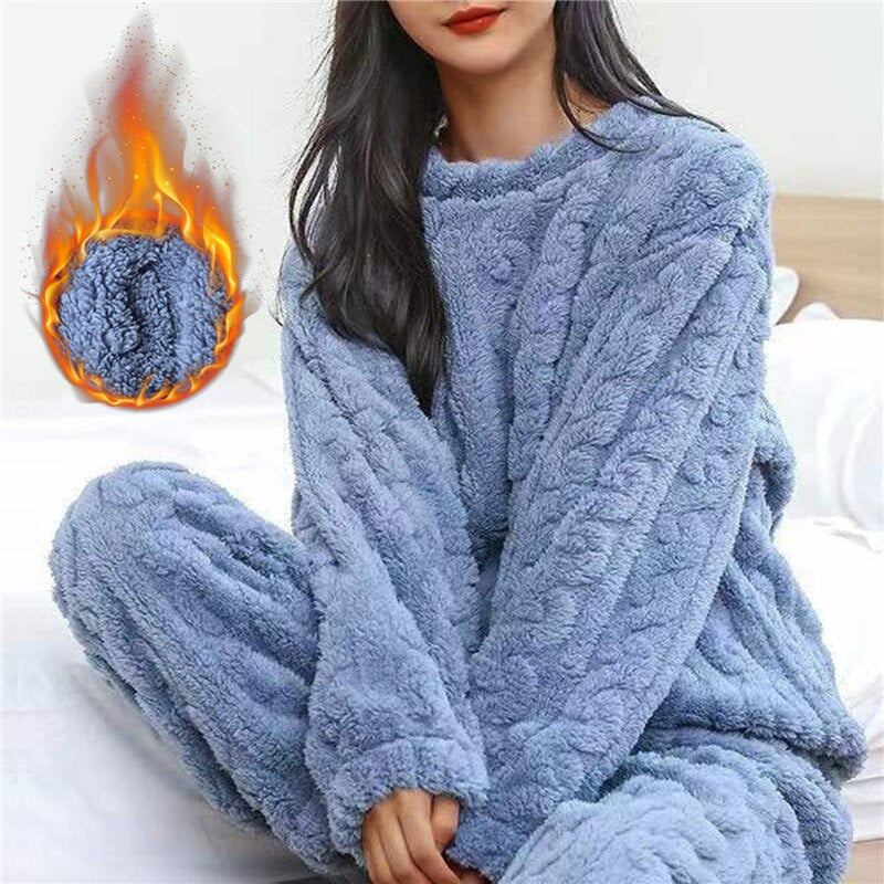 Mune | Set of cozy flannel pajamas
