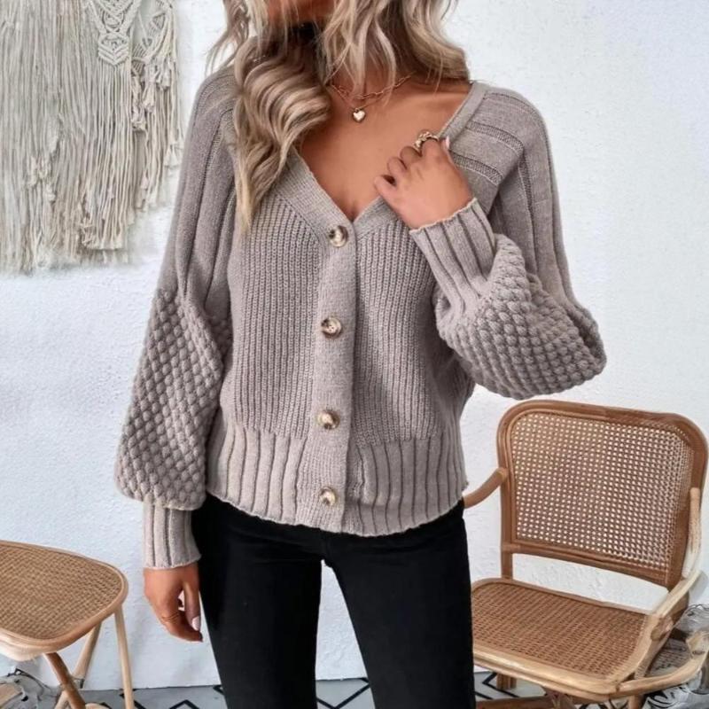 Mune | Women's Knitted Cardigan with Button Closure and Balloon Sleeves