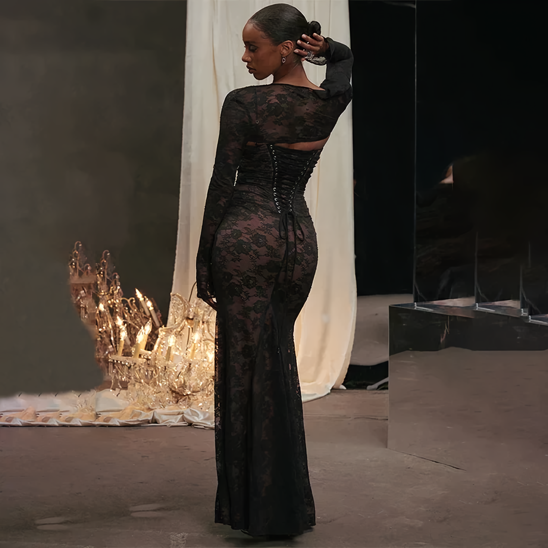 Mune | Maxi Dress with Embroidery In Lace and Straps