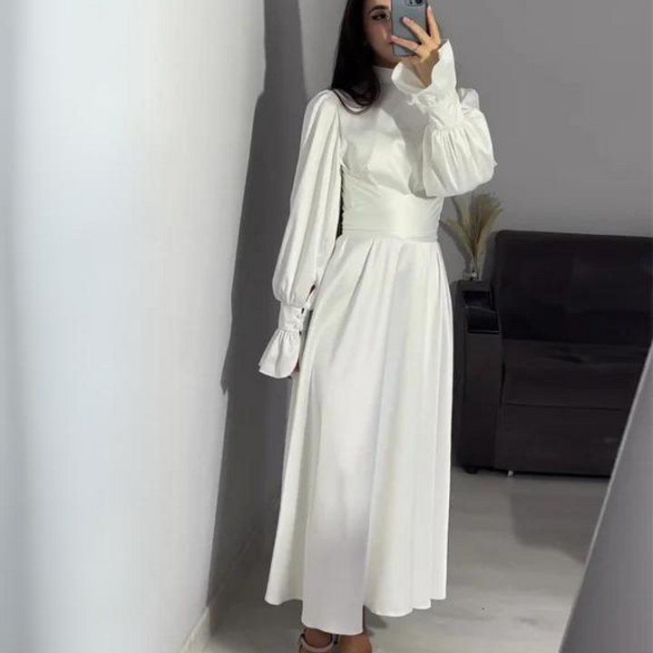 Mune | The Soft Silk Dress With Long Sleeves