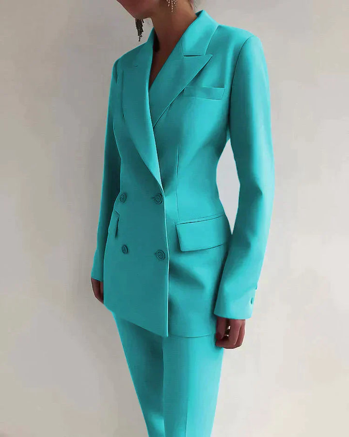 Mune | Elegant Ensemble of Blazer and Pants