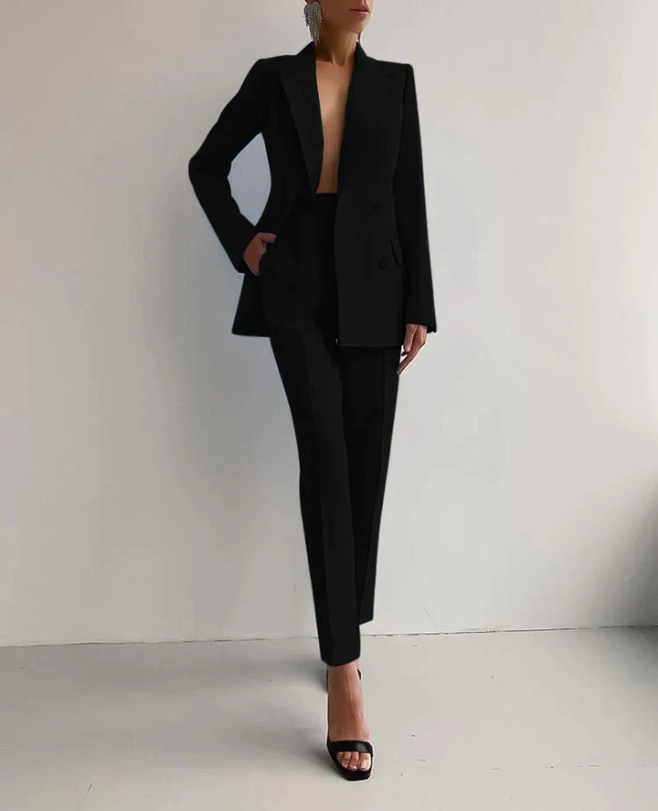 Mune | Elegant Ensemble of Blazer and Pants