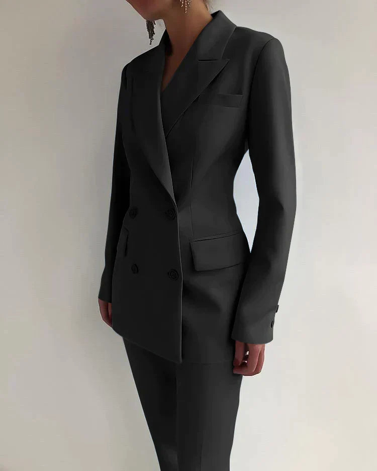 Mune | Elegant Ensemble of Blazer and Pants