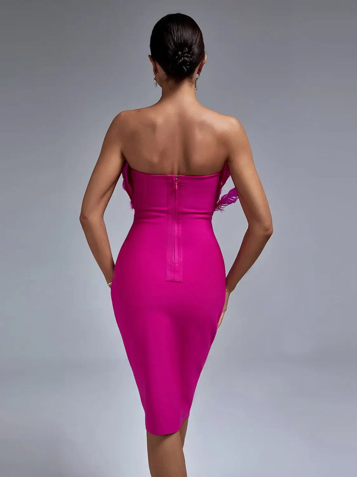 Mune | Dress with feather ribbon for stylish ladies