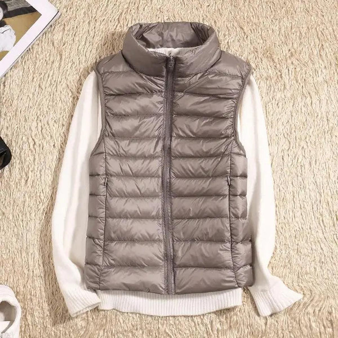 Mune | Women Lightweight Packable Down Vest