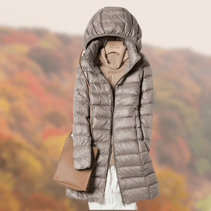 Mune | Women's Ultra Light Down Jacket with Hood
