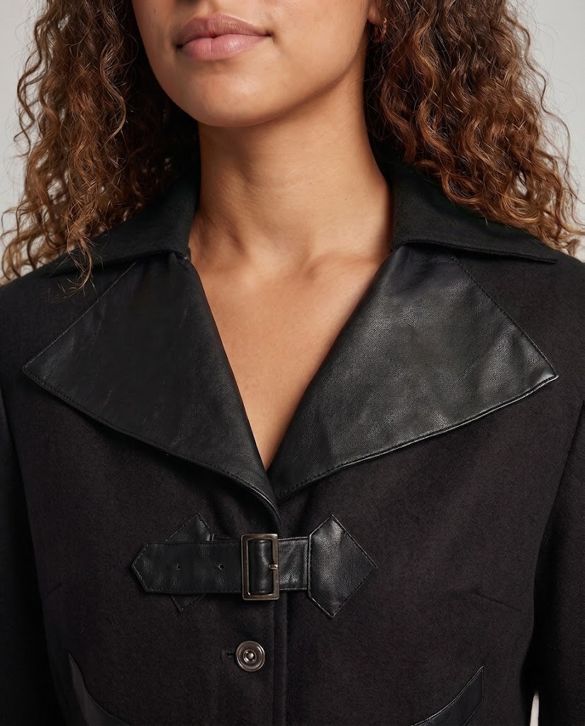 Women's Woven Suit with Ornate Details and Various Elements Mune Fashion