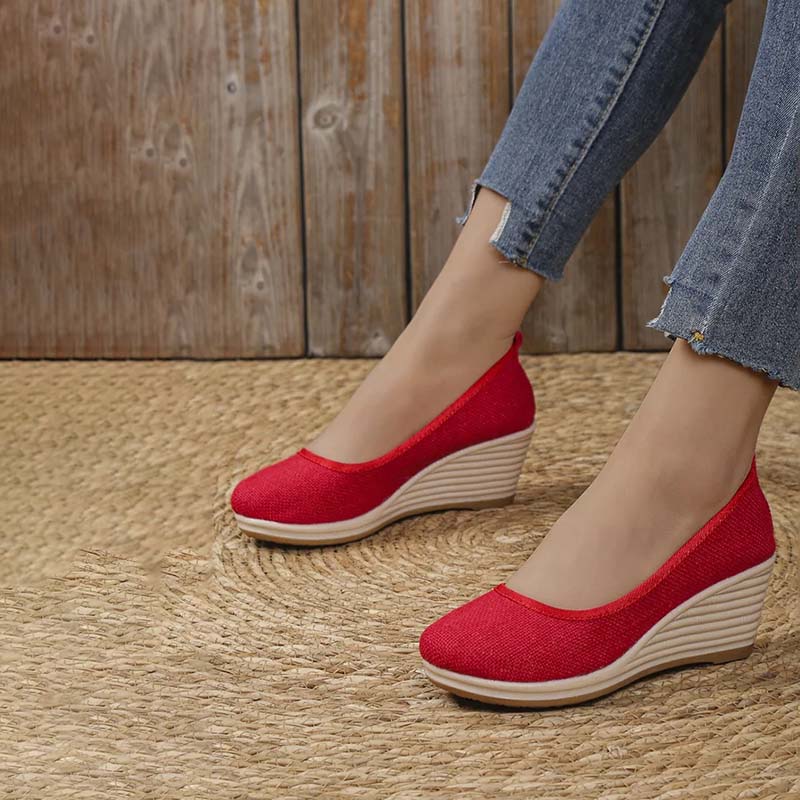 Casual wedge shoes
