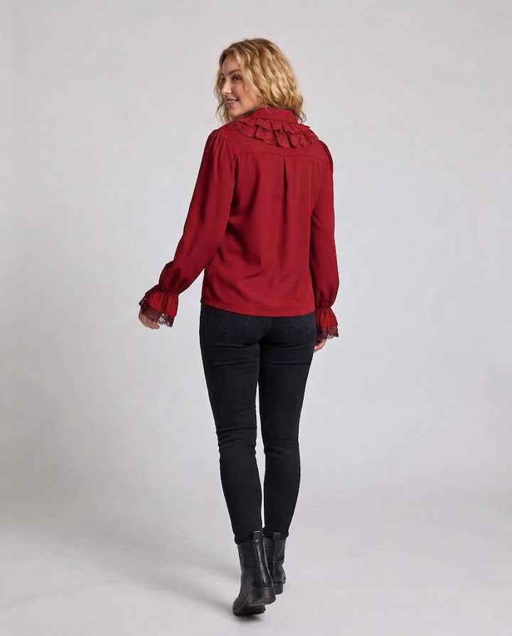 Women's Ruffled Blouse with Elegant Lace Accents Mune Fashion