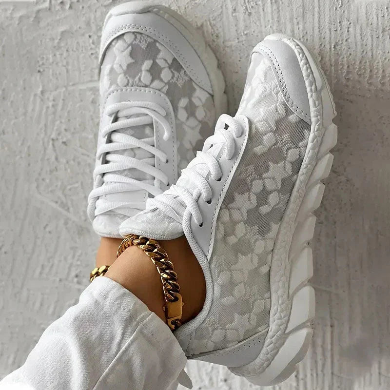 Mune | The luxurious orthopedic sneakers for women