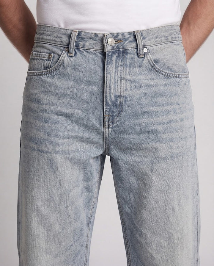 Men's Wide Cut Jeans with High Waist and Vintage Wash Mune Fashion
