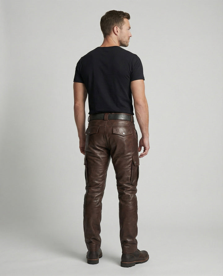 Men's cargo pants with pockets
