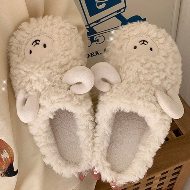 Mune | Animal print slippers